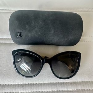 Authentic Chanel Black Polarized Sunglasses